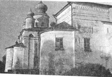 Фрагмент северного фасада Блоговещенской церкви